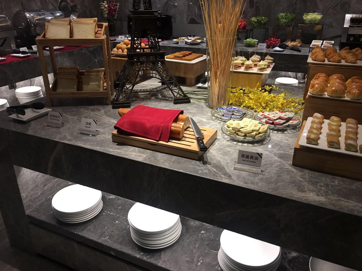 Madison Shanghai Hongqiao Екстер'єр фото